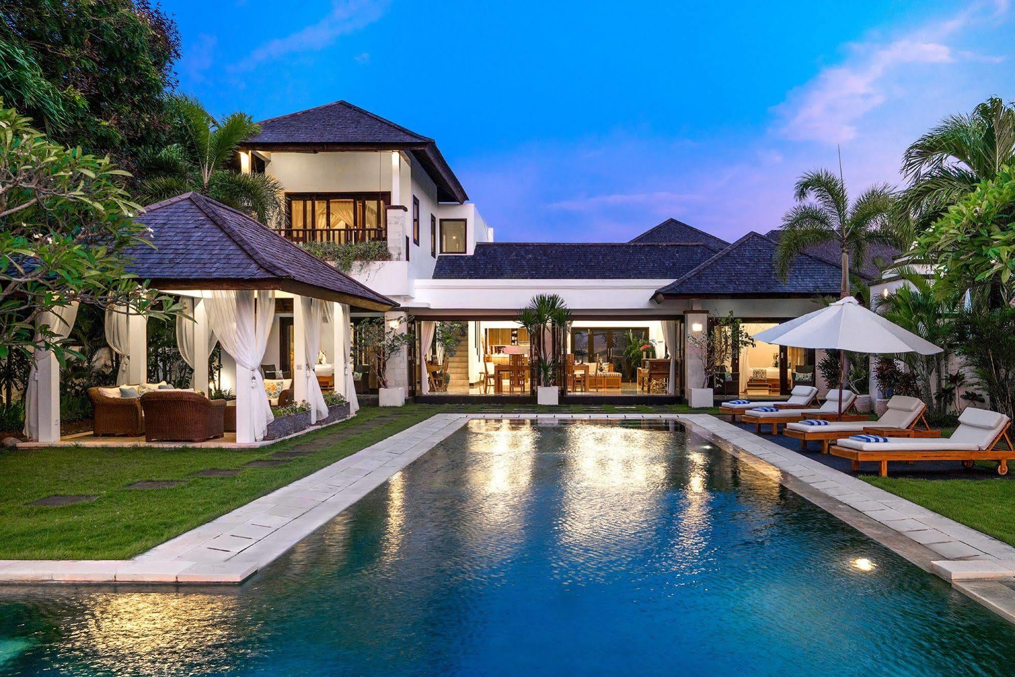 Benoa Bay Villas By Premier Hospitality Asia นูซาดูอา ภายนอก รูปภาพ